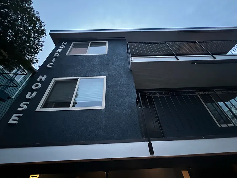 Nordic House Apartments — Photo 14