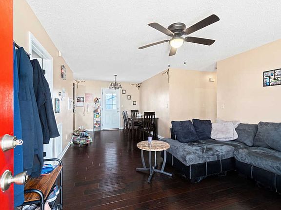 3rd image of 3229 S Senseney Cir