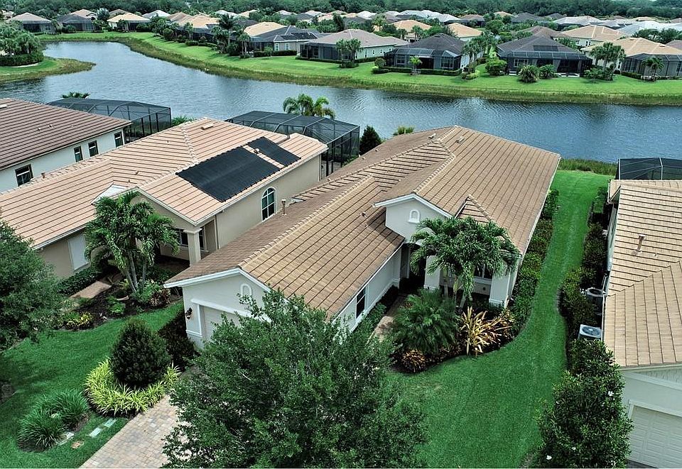 1st image of 12809 Fairway Cove Ct