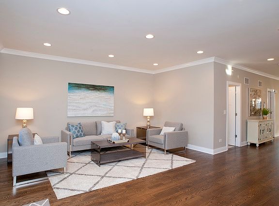 2nd image of 1107 Clarence Ave