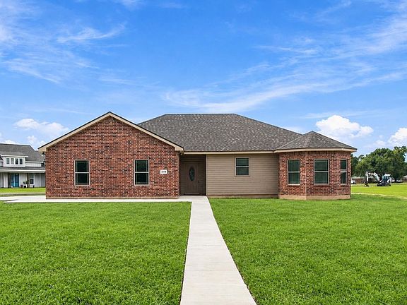 3rd image of 3740 Violet Ln