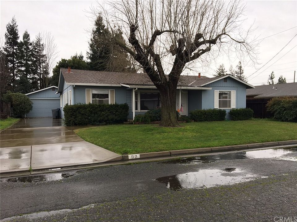 2nd image of 80 Emerald Dr