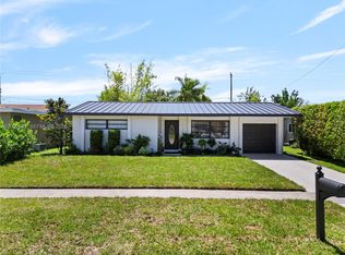 11740 NW 33rd St, Sunrise, FL 33323