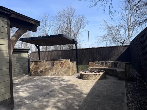 4302 McNeil St, Dallas, TX 75227