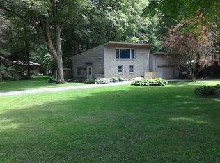 1408 Geneva Ave, Rockford, IL