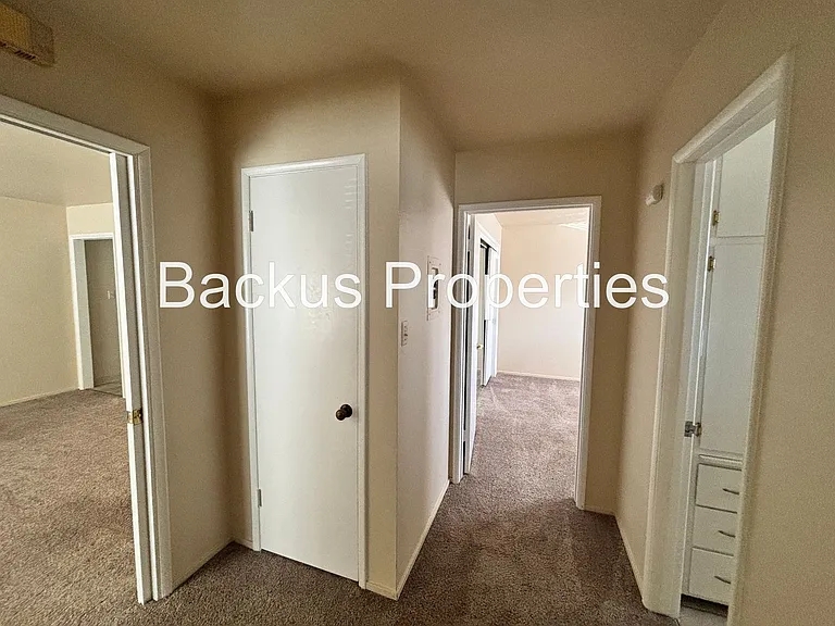 15 San Ramon Cir — Photo 8