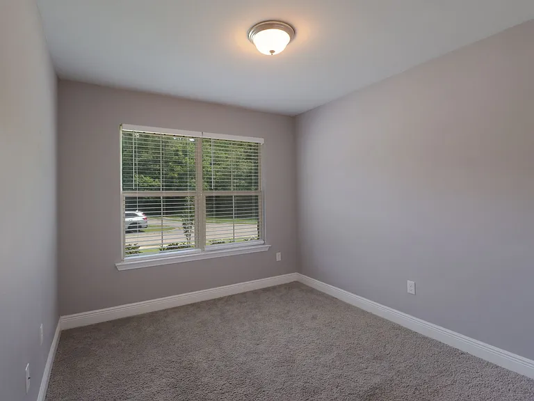 16509 Lexington Ct — Photo 29