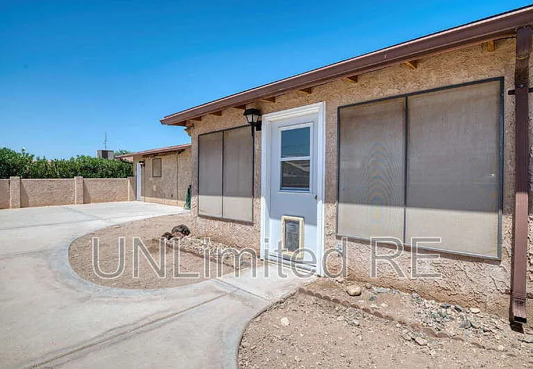 2512 Cisco Dr S — Photo 23