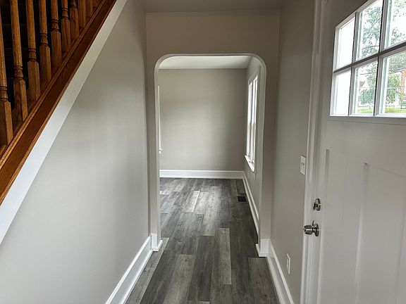 2nd image of 715 Utica Ave