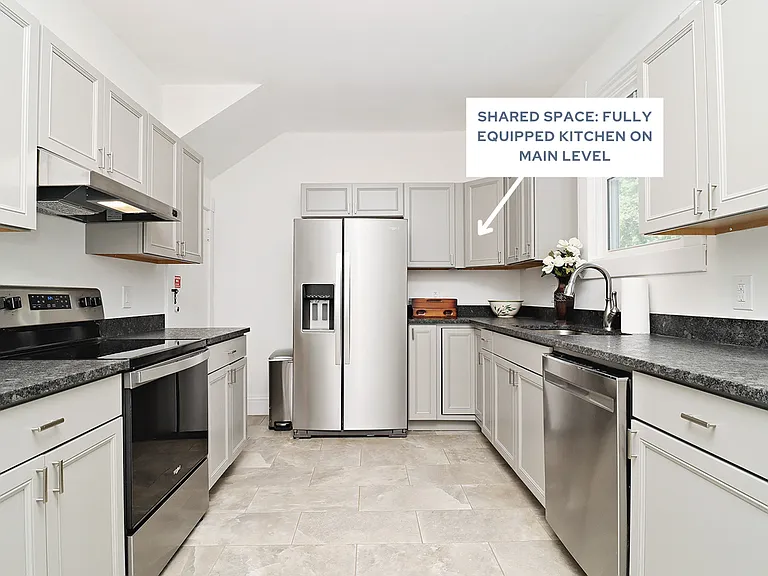 2309 Fontaine Ave #4 — Photo 12