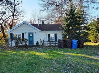 3245 Mentel Rd, Monroe, MI 48162