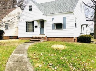 5529 Thomas St, Maple Heights, OH