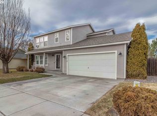 1383 Misty Dr, Hermiston, OR 97838