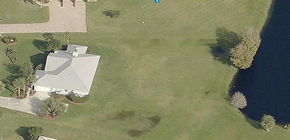 2nd image of 18220 River Chase Ct