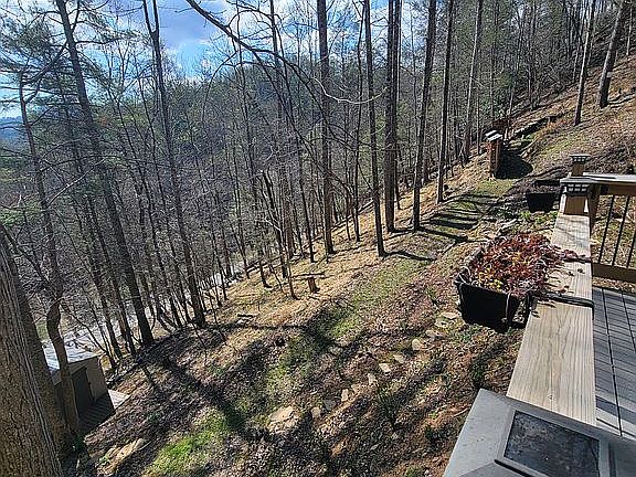 4th image of 9879 Jacks Creek Rd