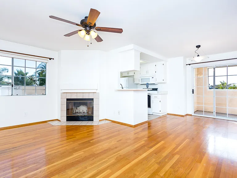 4163 Cleveland Ave #1 — Photo 2