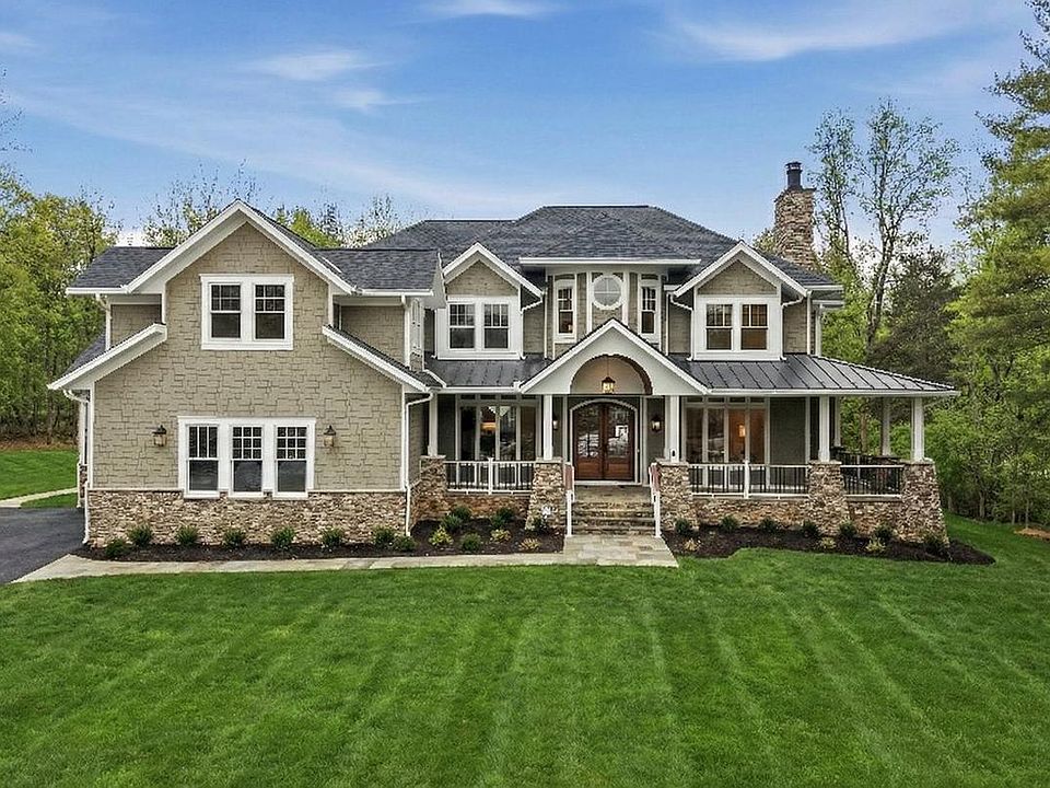 1st image of 22597 Redhill Manor Ct