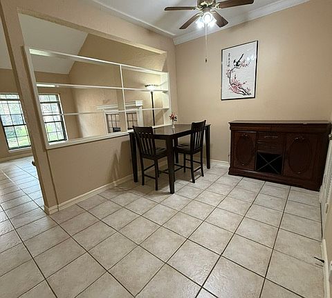 3rd image of 2000 Huntington Dr APT 150
