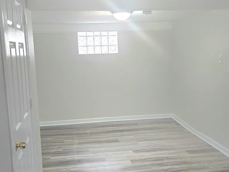 4828 Rockwood Rd — Photo 17