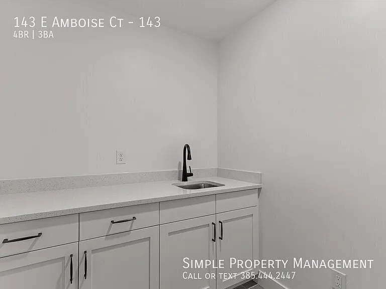 143 E Amboise Ct #143 — Photo 24