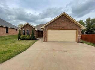 705 Rambling Ct, Granbury, TX 76049