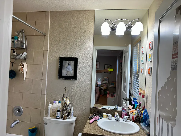 1884 S Clarkson St — Photo 21