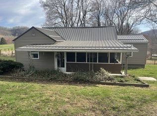 317 Doug Craft Rd, Hinton, WV 25951