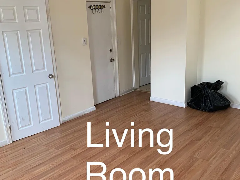 215 Fulton St #2 — Photo 9