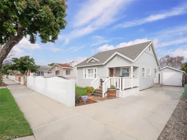 2422 Adriatic Ave, Long Beach, CA 90810