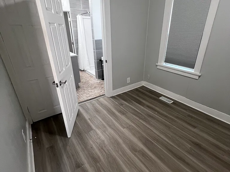 1624 W Maxwell Ave — Photo 10