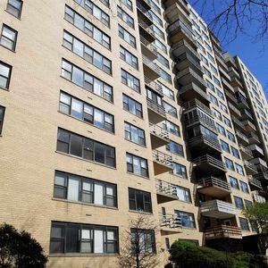201 Saint Pauls Ave APT 17W, Jersey City, NJ, 07306