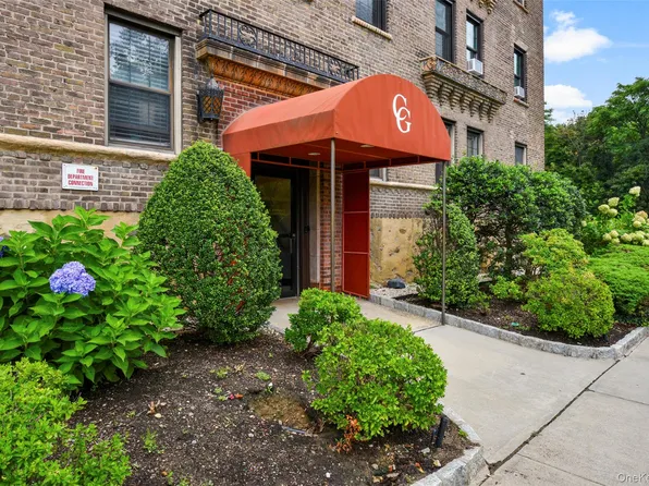 14 N Chatsworth Avenue #5J, Larchmont, NY 10538
