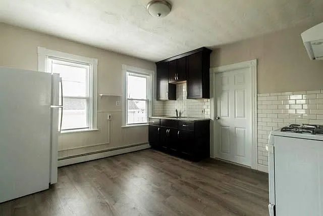 49 Ivy St #2 — Photo 5