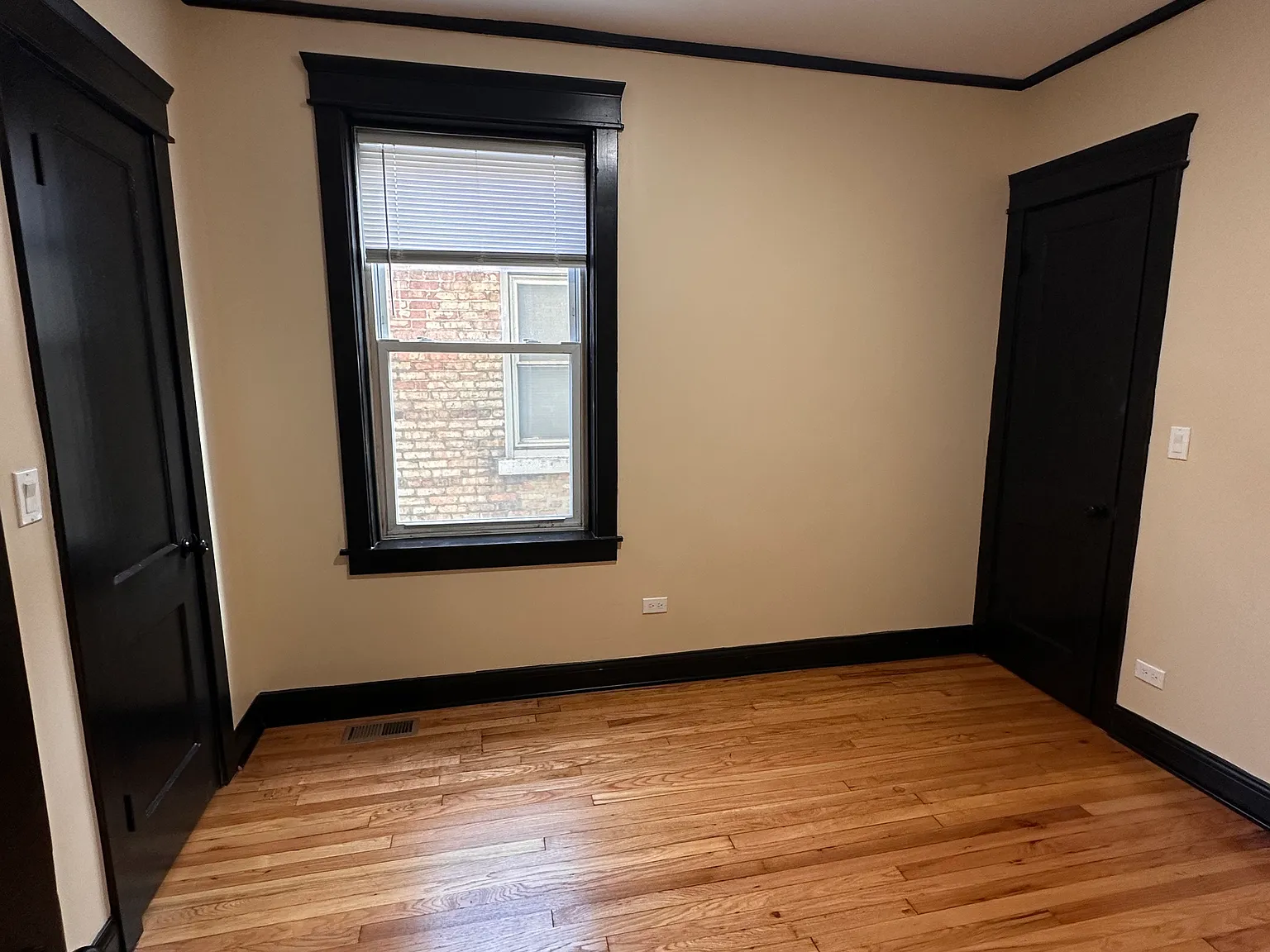 2 bed, $1,650 — Photo 2