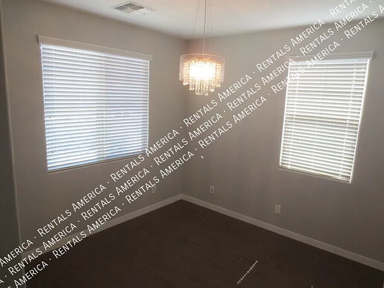 3636 E Lodgepole Dr — Photo 13