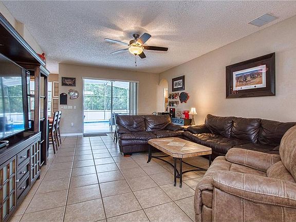 3rd image of 10101 Granite Bay Dr