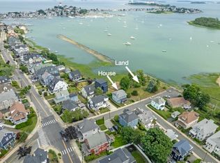 17 Winthrop St, Winthrop, MA 02152