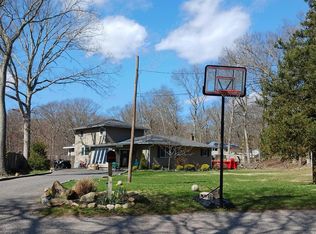 390 Shannon Blvd, Yaphank, NY 11980