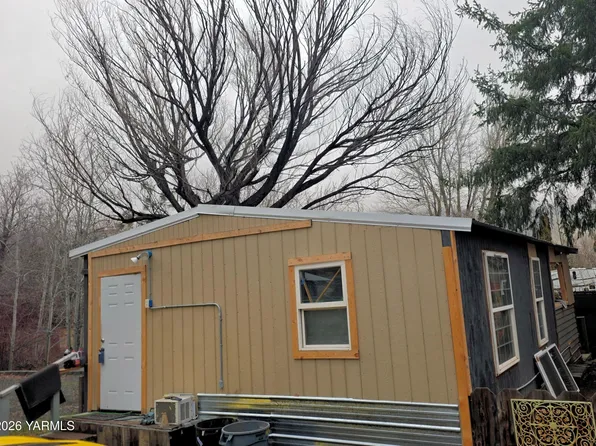 16333 State Highway 12 #24, Naches, WA 98937