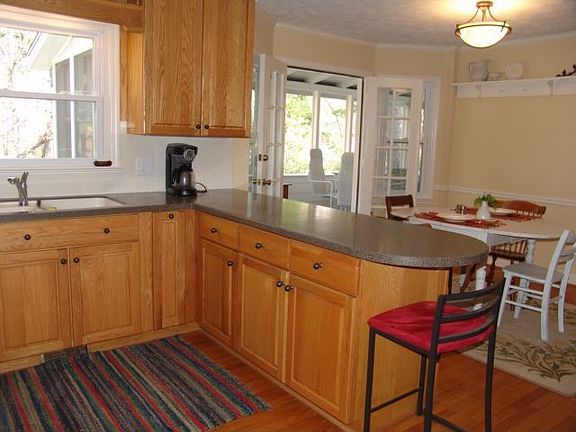 5th image of 3519 Meadow Chase Dr