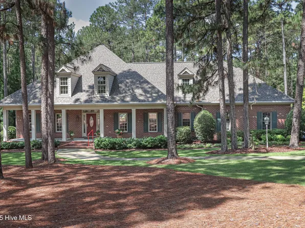 5 Oxton Circle, Pinehurst, NC 28374