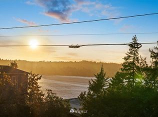 3008 70th Ave SE, Mercer Island, WA 98040