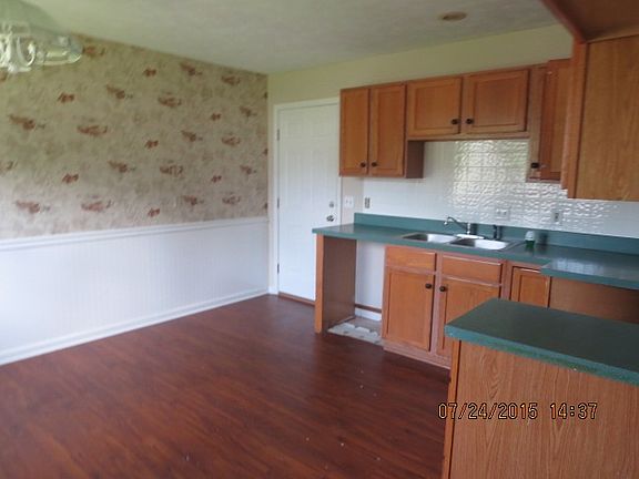 2nd image of 1732 Davcohn Ave