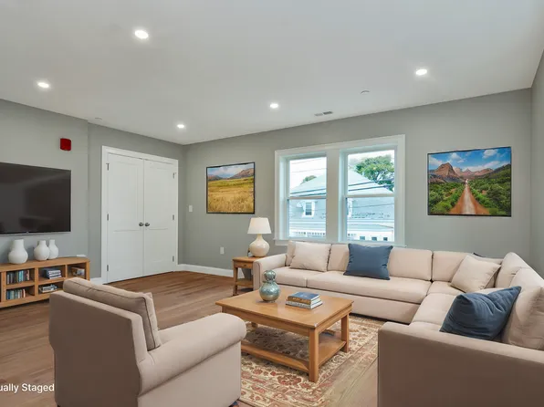 87 Main St #A, North Andover, MA 01845