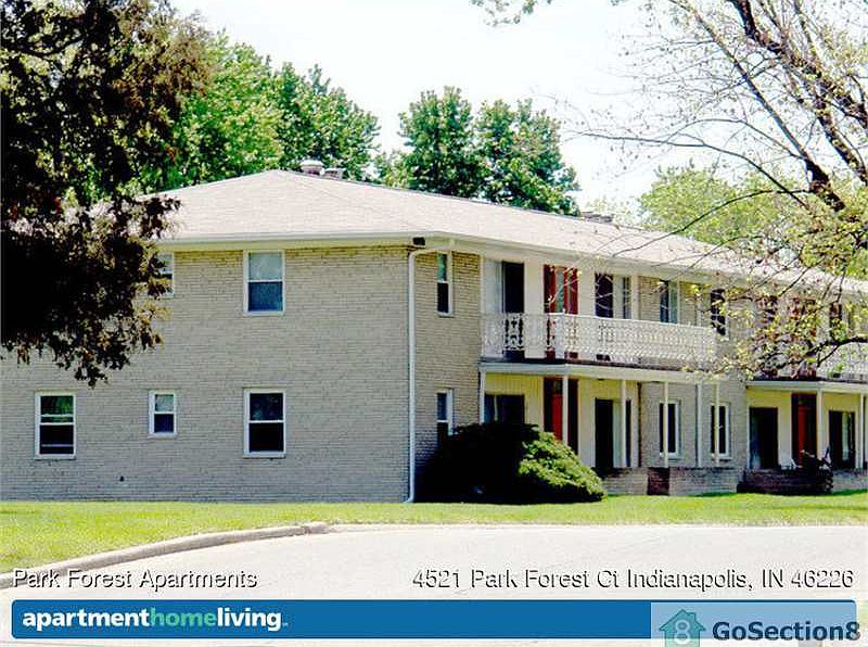 2nd image of 4462 Park Forest Ct