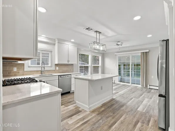 200 Port Royal Drive, Toms River, NJ 08757