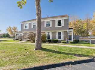 23675 Stonehenge Blvd, Novi, MI 48375