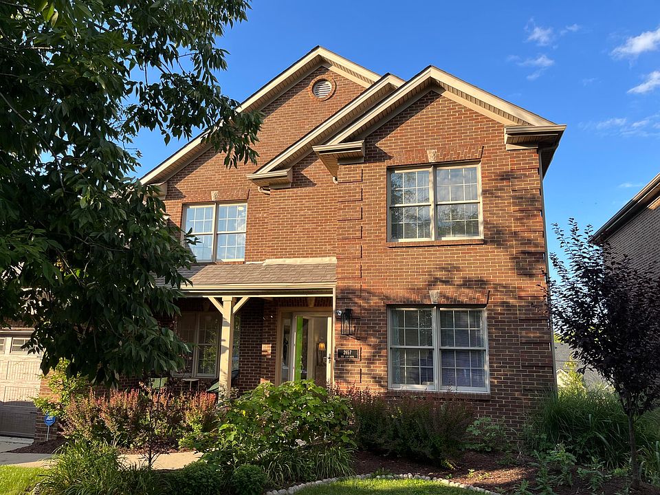 1st image of 2657 Red Leaf Dr