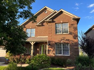 2657 Red Leaf Dr, Lexington, KY