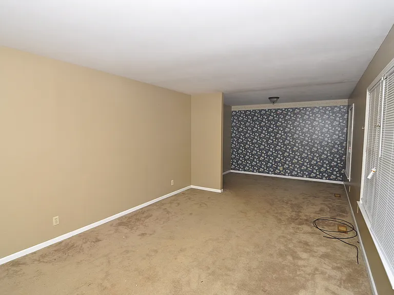 1909 Forney Dr NW — Photo 10